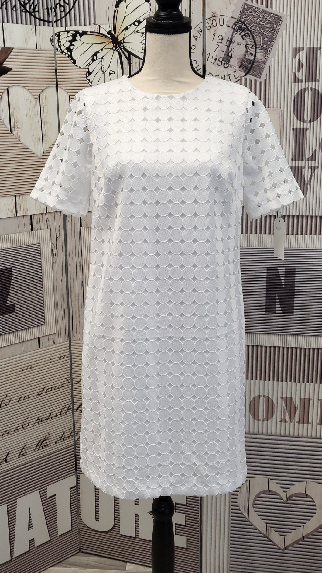 CU008 White Banana Republic Circle Cutout Dress