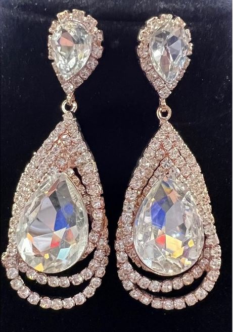 TR-10557 Earrings: Sapphire