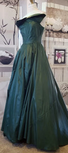 GUD023 Hunter Green Architural Evening Dress