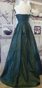 GUD023 Hunter Green Architural Evening Dress